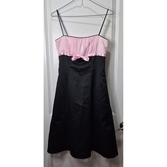 Zum Zum by Niki Livas Dresses & Skirts - Vintage Zum Zum by Niki Livas Pink Black Satin Bow Cocktail Dress Size 3-4 90s
